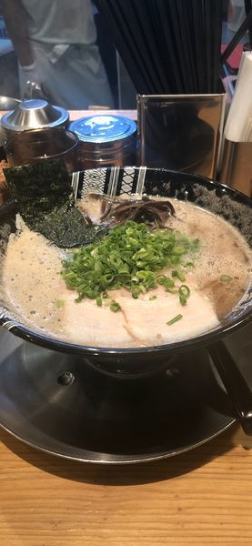 「ラーメン」@博多一双 祇園店の写真