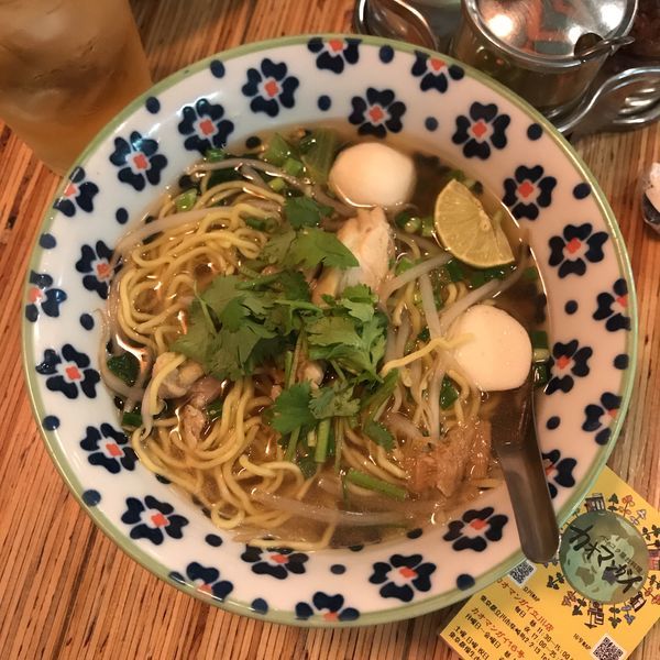 「クイッティオナーム（中華麺）」@カオマンガイバザールの写真