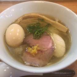 柚子塩らぁ麺：900円