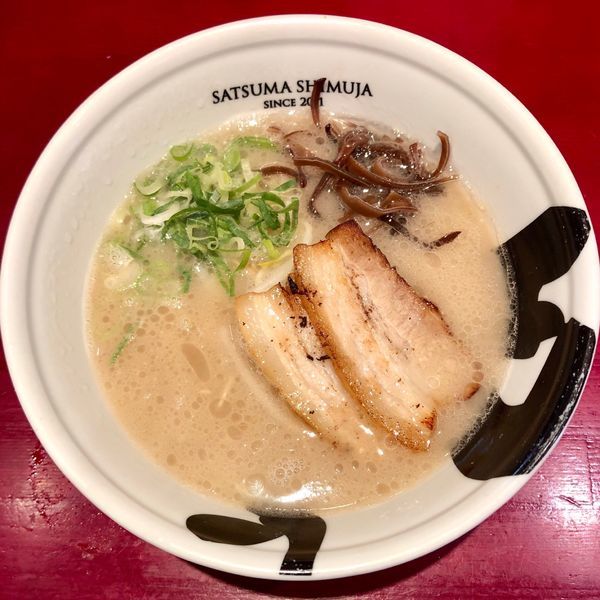 「博多 (680円)」@薩摩思無邪 鹿児島中央駅西口店の写真