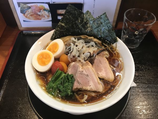 「らーめん香露【がごめ昆布つゆの冷ぶっかけ・生クラゲ添】﻿」@麺創 なな家の写真