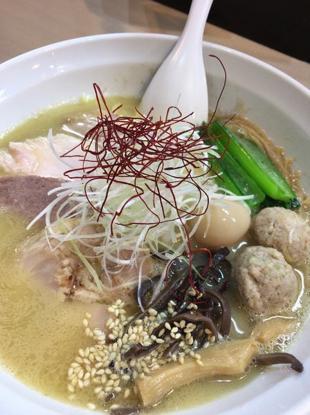 「【７周年限定】鯛煮干しと大山鶏の白湯らぁ麺 ８５０円」@桜台らぁ麺 美志満の写真