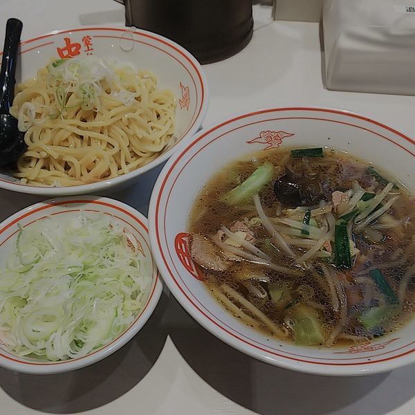 「冷やし醤油タンメン＋ネギ」@蒙古タンメン中本 秋津店の写真