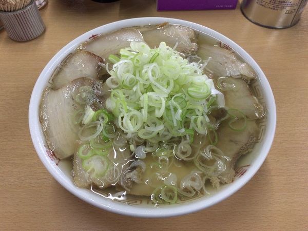「肉そば(麺硬め、ネギ多め) 1,000円」@坂内食堂 喜多方本店の写真