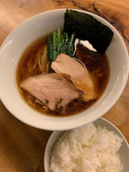 「中華そば 780円　ごはん 100円」@白河手打中華そば  一番いちばんの写真