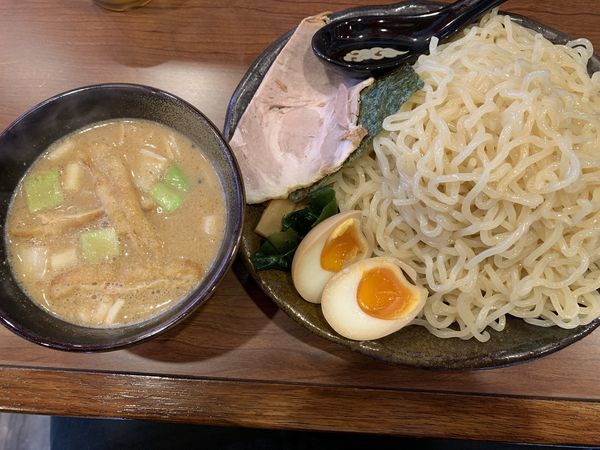 「味噌つけ麺（800g）」@北海道らーめん ひむろ 浅草店の写真