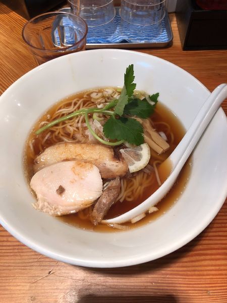 「『6月限定』貝出汁醤油らぁめん(四重奏仕立て)」@らぁ麺屋 つなぎの写真