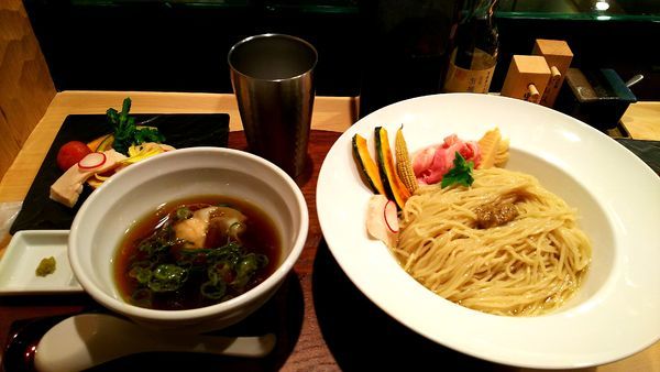 「ポルチーニ茸のつけ麺」@銀座 篝 本店の写真