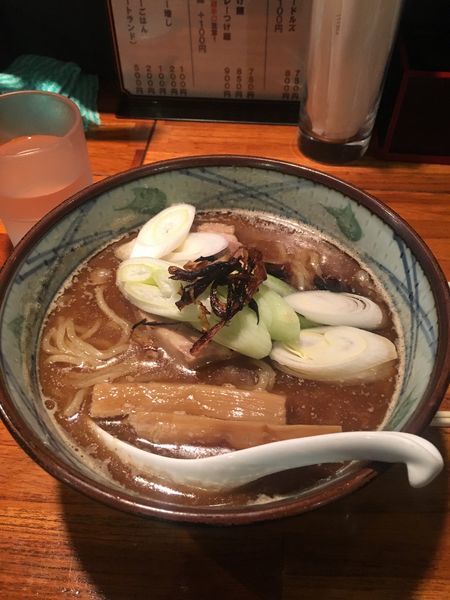 「らー麺」@魔乃巣の写真