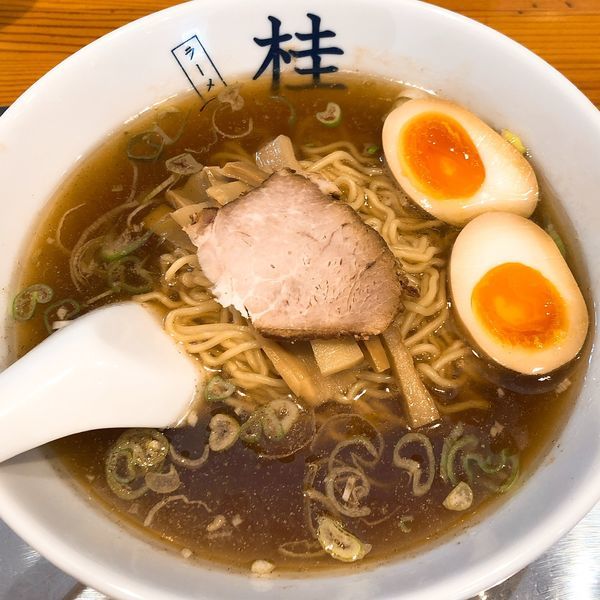 「ラーメン 小 (麺１玉) ¥700＋煮玉子 ¥100」@煮干しだし醤油ラーメン 桂の写真