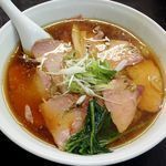 「手打チャーシューワンタンメン（１０００円）」@手打 焔の写真