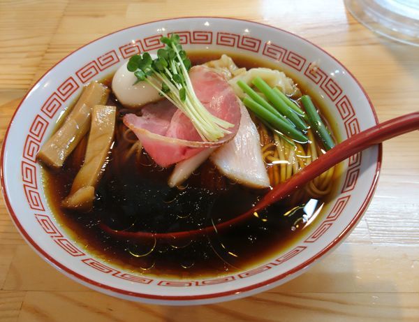 「(松)特級中華そば 醤油」@自家製麺 くろ松の写真