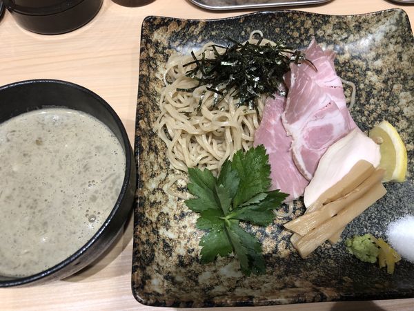 「濃厚ぶりつけそば」@寿製麺 よしかわ 西台駅前店の写真