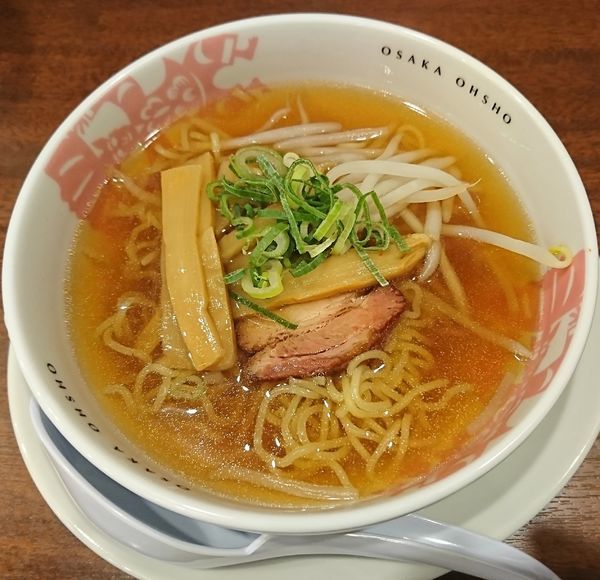 「醤油ラーメン(小)362円+税」@大阪王将 フレスポ与野店の写真