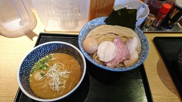 「特製濃厚魚介つけ麺  大盛」@麺屋 一燈の写真
