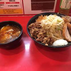 辛つけ麺＋玉ねぎ＋とろ豚＋ほぐし豚W