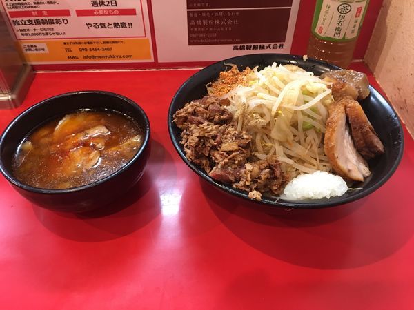 「辛つけ麺＋玉ねぎ＋とろ豚＋ほぐし豚W」@麺屋 桐龍の写真