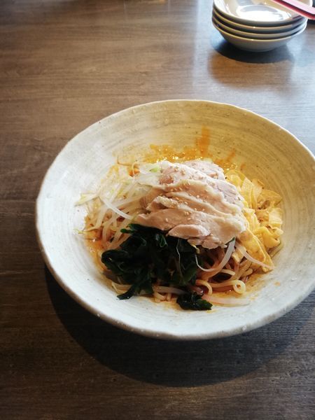 「よだれ鶏冷麺　880円」@天福楼の写真