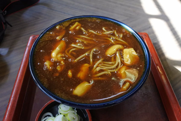 「カレーそば￥５５０」@丸三そばの写真