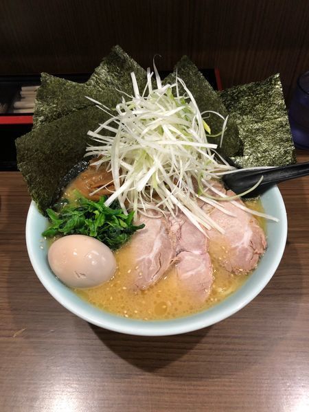 「千家デラックス中盛り  濃いめ固め」@千家 本店の写真