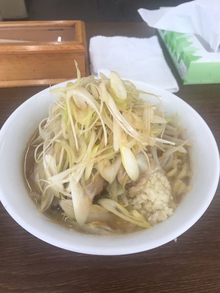 「郎麺(小)ネギ増、アブラ、にんにく」@らーめん 旭郎山の写真