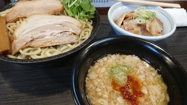 「背脂正油つけ麺」@ラーメンつけ麺 奔放の写真
