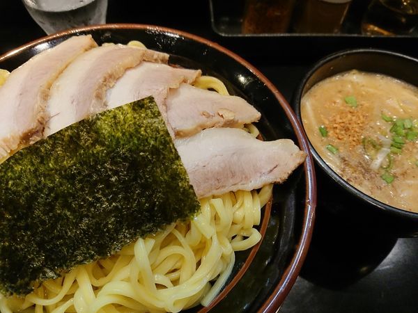「大つけ麺 チャーシュー」@豚骨味噌ラーメン じゃぐら 野方本店の写真