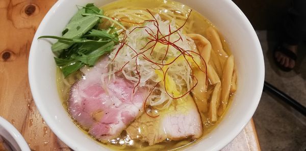 「鶏塩ラーメン」@麺処 ぐり虎 本店の写真