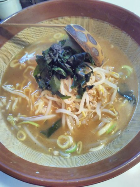 「みそラーメン400円＋半餃子100円」@北海道ラーメン ピリカの写真