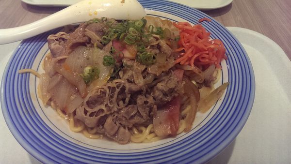 「牛まぜめん、レギュラー、麺２倍」@リンガーハット ココリア多摩センター店の写真