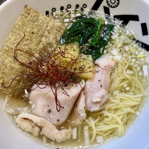 「冷やしパイナップルラーメン」@パイナップルラーメン屋さん パパパパパインの写真