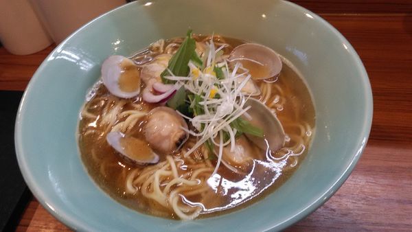 「貝出汁薫る塩そば」@中華そば つの井の写真