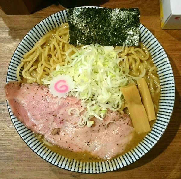 「中華そば」@俺の麺 春道の写真