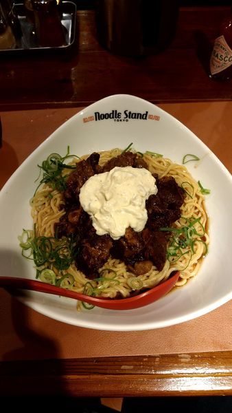 「牛煮込みまぜそば(タルタル)」@Noodle Stand Tokyoの写真