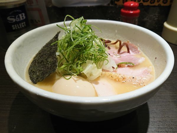 「特製鶏白湯塩ラーメン」@麺や 福一の写真
