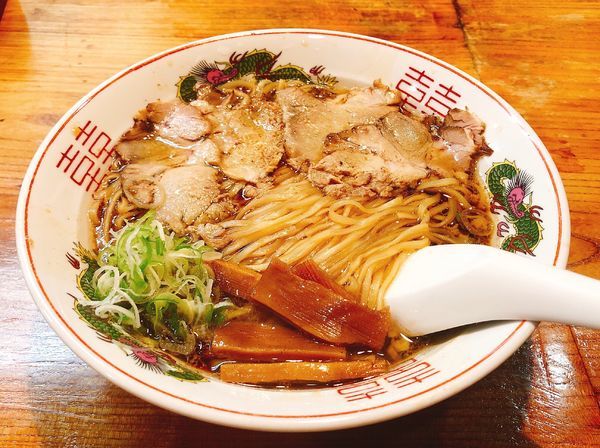 「中華そば大盛」@中華そば 白華楼の写真