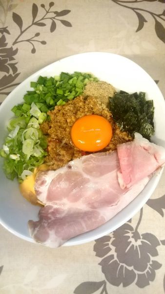 「我流台湾まぜそば    1000円」@小烏丸 ramen-laboの写真