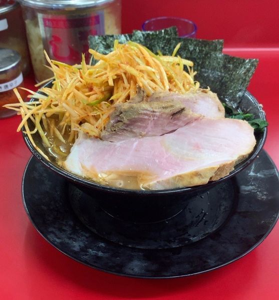 「ネギチャーシューメン チャーシュー増し」@家系ラーメン 王道 いしいの写真