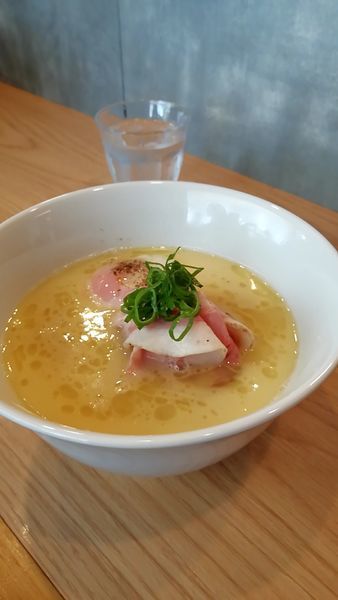 「トリュフラーメン」@らーめんMAIKAGURAの写真