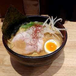 味噌ラーメン大盛り