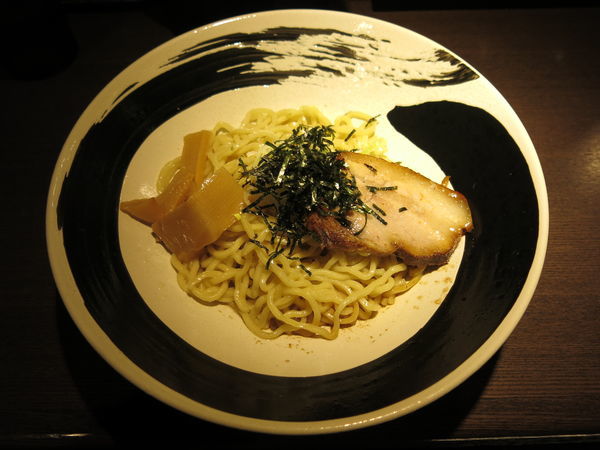 「油そば(大盛)：750円」@油そば ににんがしの写真