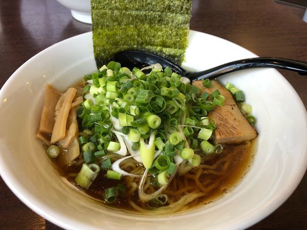 「醤油ラーメン680円」@麺屋 よじむの写真