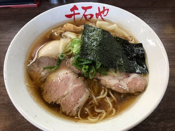 「醤油よくばりメン  900円」@自家製麺 千石やの写真