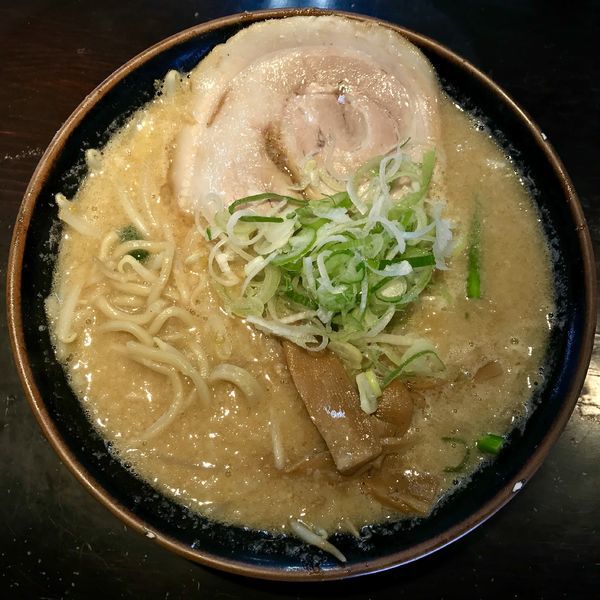 「味噌ラーメン ¥830円」@旨みこってりらーめん 鐵 TETSU 蘇我本店の写真