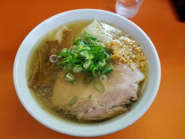 「塩ワンタンメン」@支那そば あおばの写真