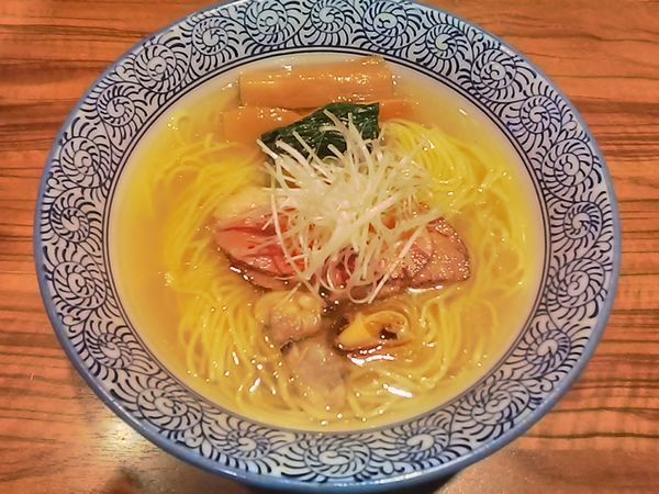 「鶏と貝の塩ラーメン」@ラーメン燈郎の写真