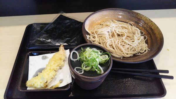 「花巻蕎麦（冷）、海老天（クーポン）」@ゆで太郎 谷田部店の写真