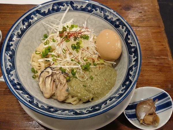 「【昼・数量限定】牡蠣のまぜそば＋蜆出汁煮卵」@貝料理 梵厨の写真