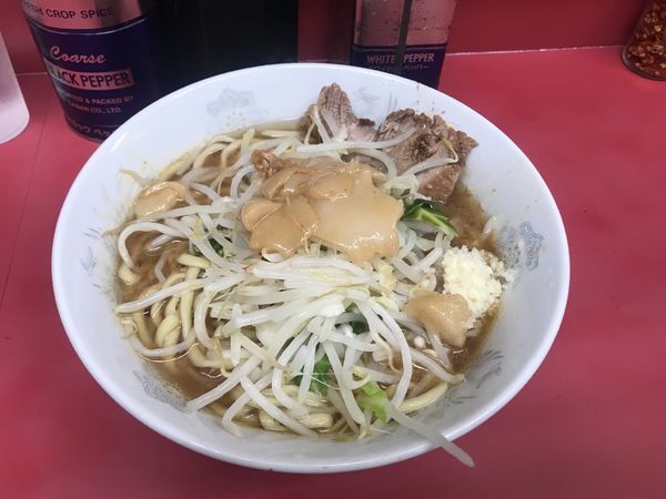 「小ラーメン650円＋ニンニクアブラ」@ラーメン二郎 環七一之江店の写真