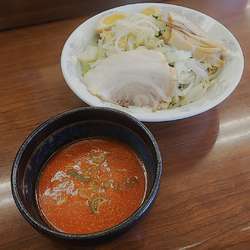 【夏期限定】野菜盛つけ麺（冷し四川大辛タンタン）